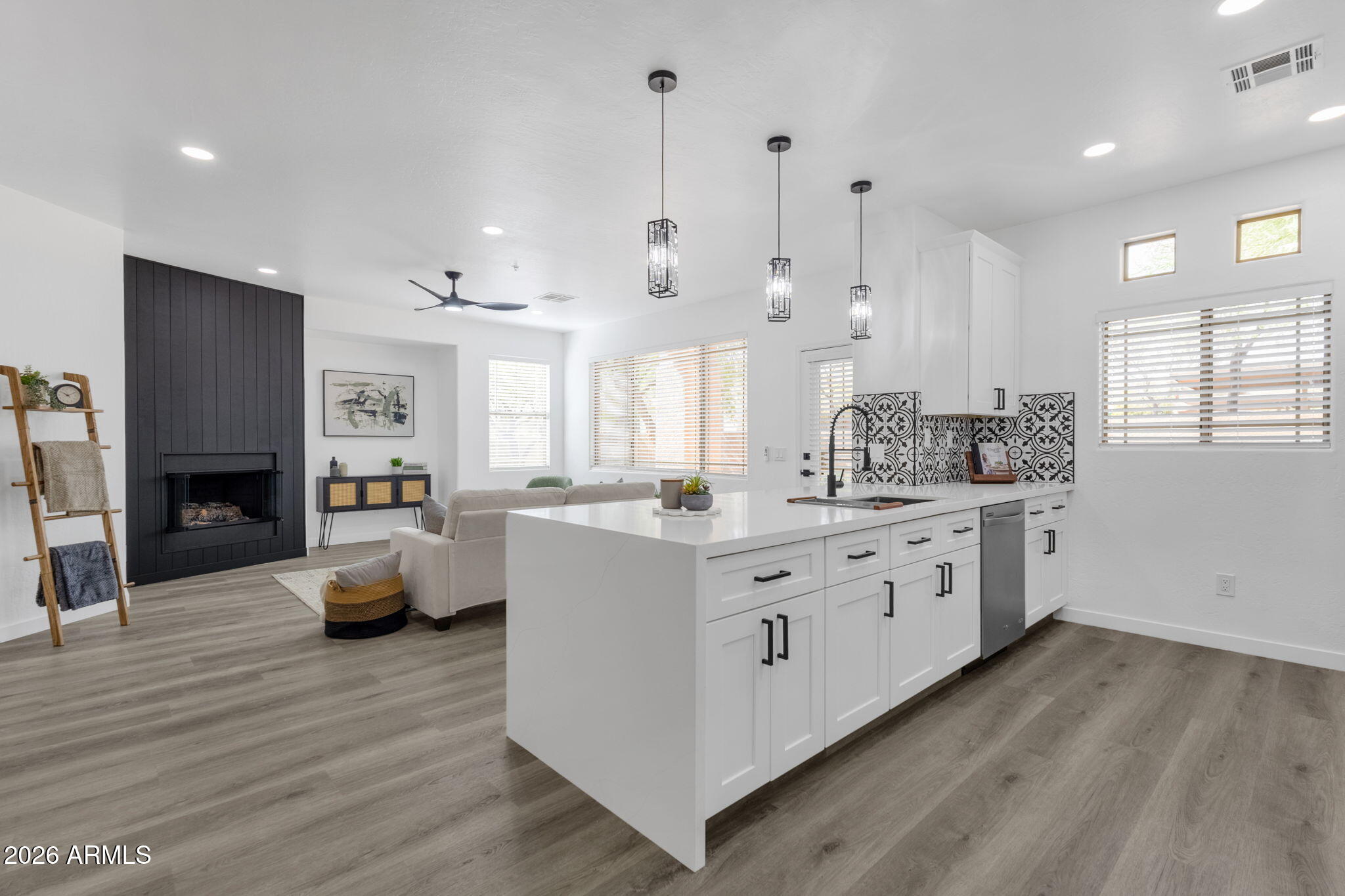 11500 E Cochise Drive 1047 — photo