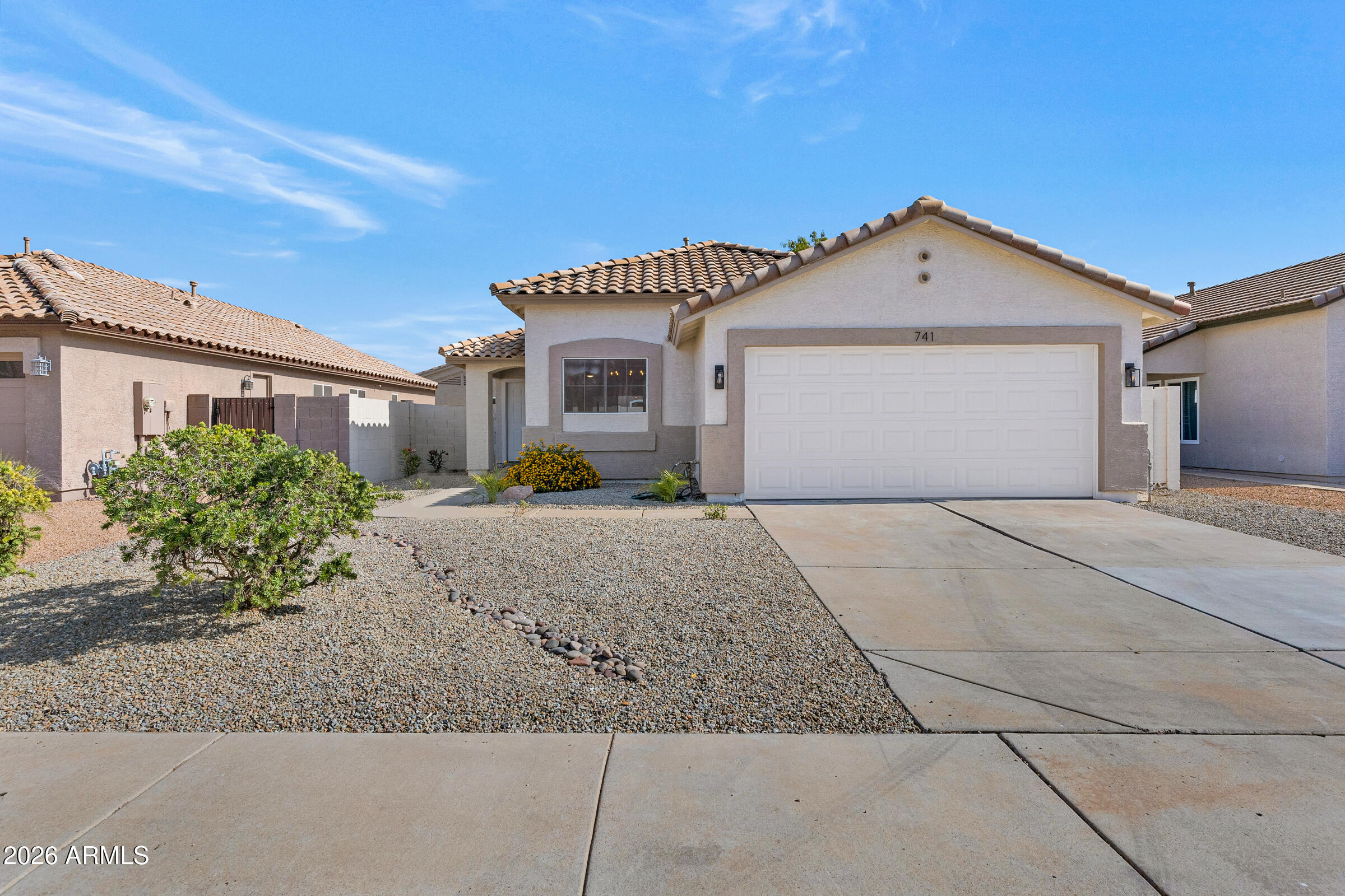 741 E Cantebria Drive — photo