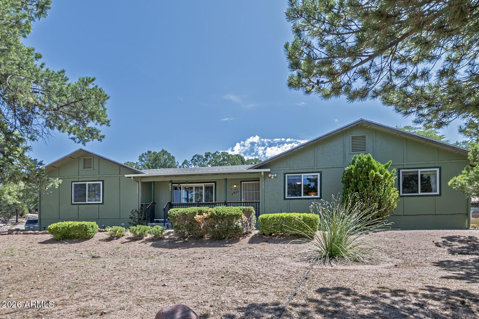 1407 N Sunset Drive — photo
