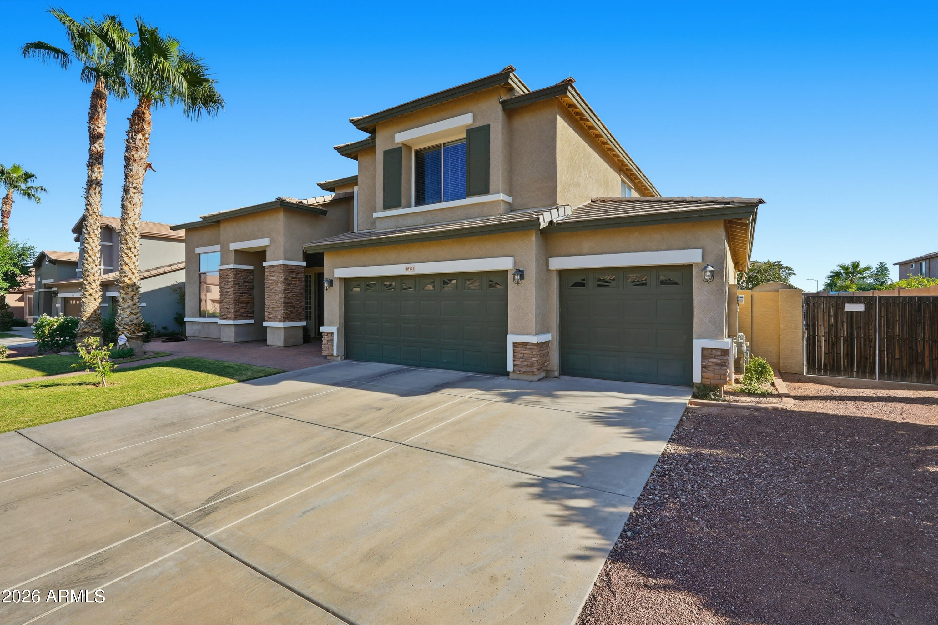 18391 W Port Royale Lane — photo