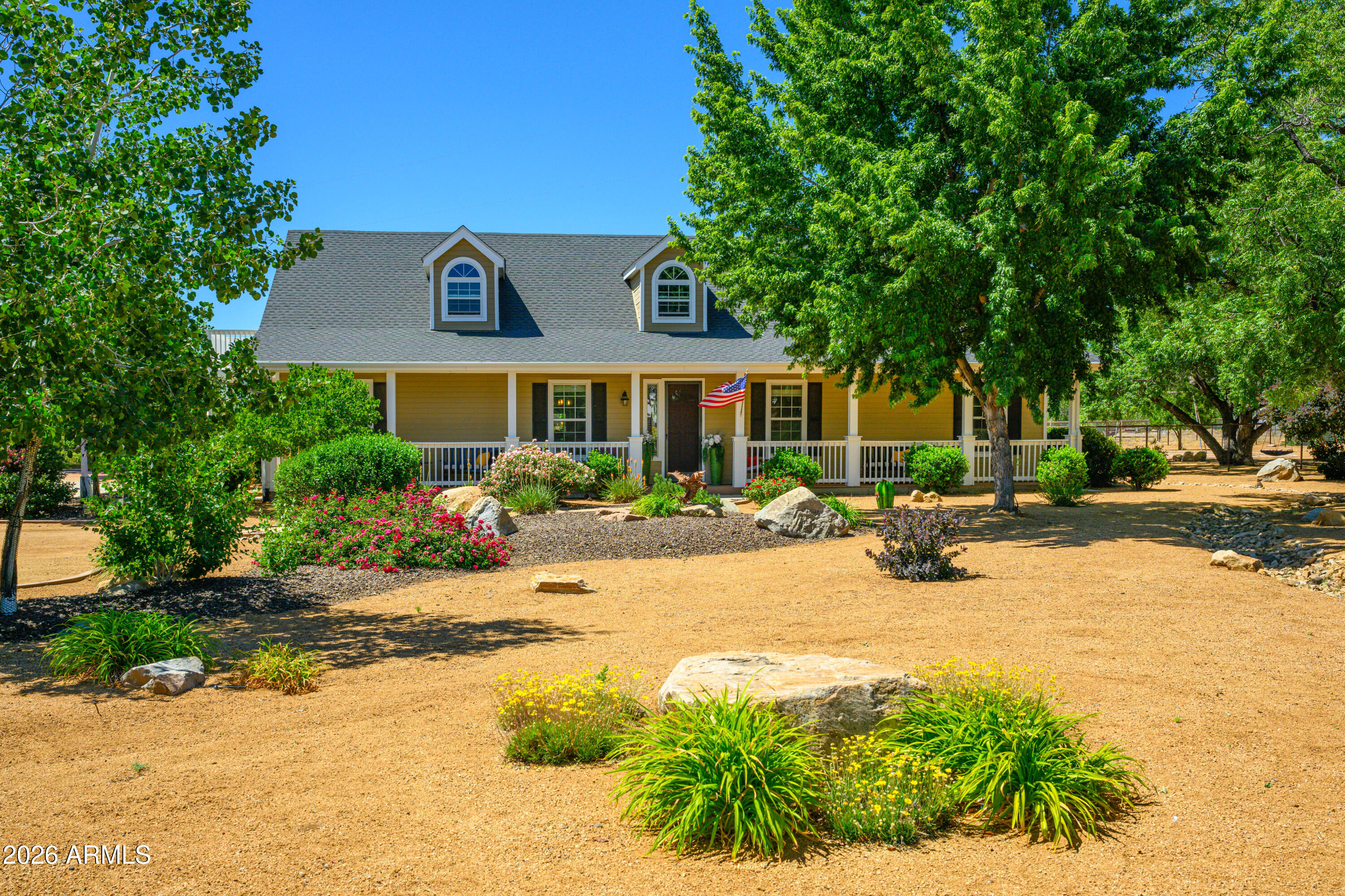 1409 W Kelly Drive — photo