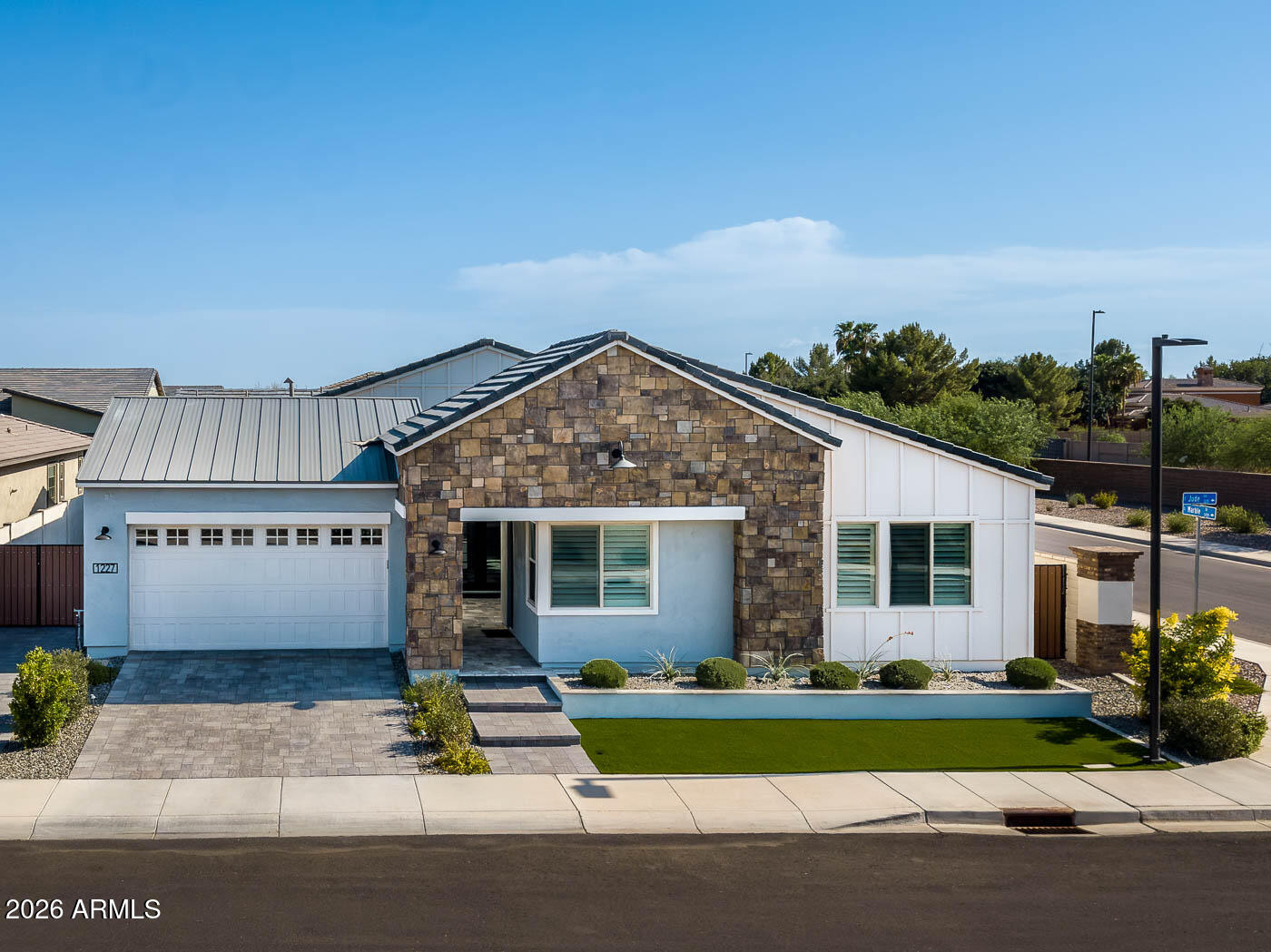 1227 E Jude Lane — photo