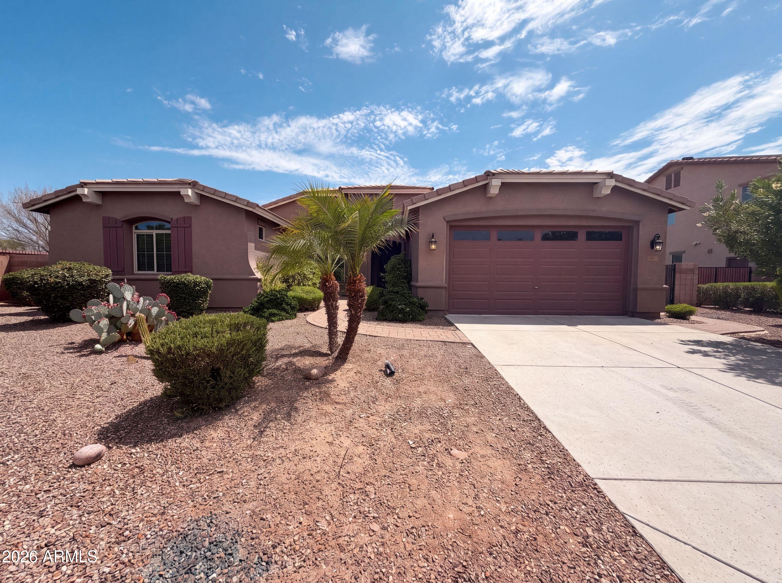 11 W Canyon Way — photo