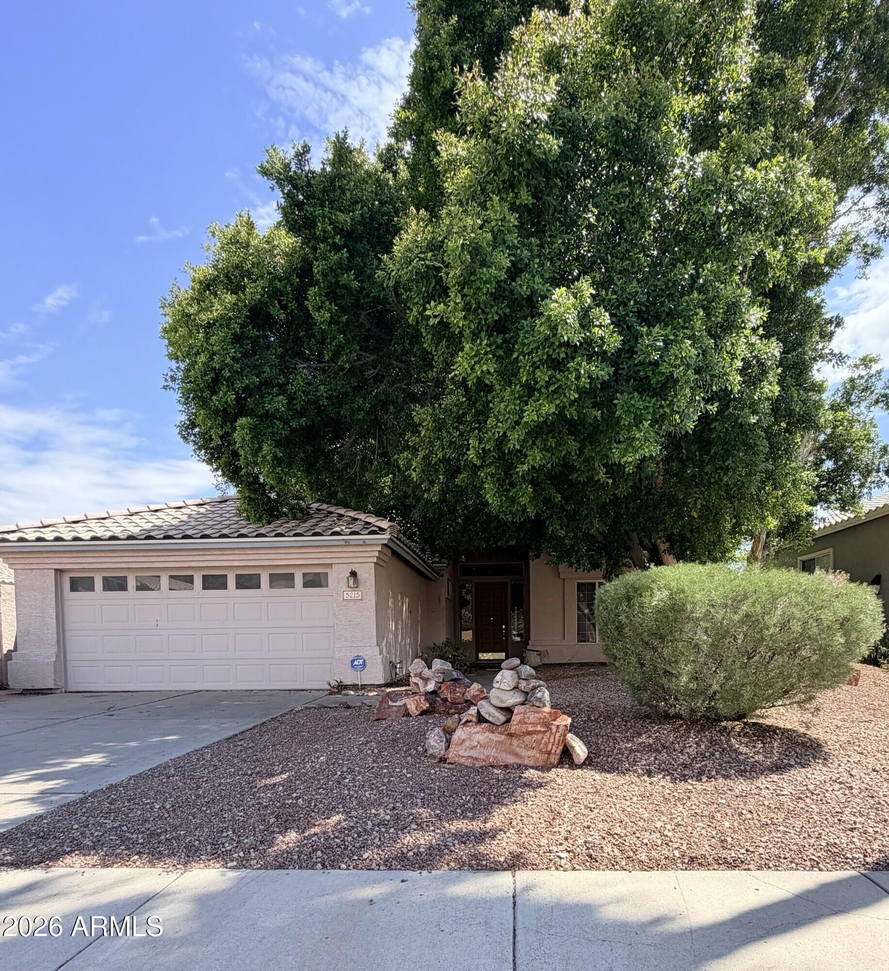 5215 W Tonopah Drive — photo