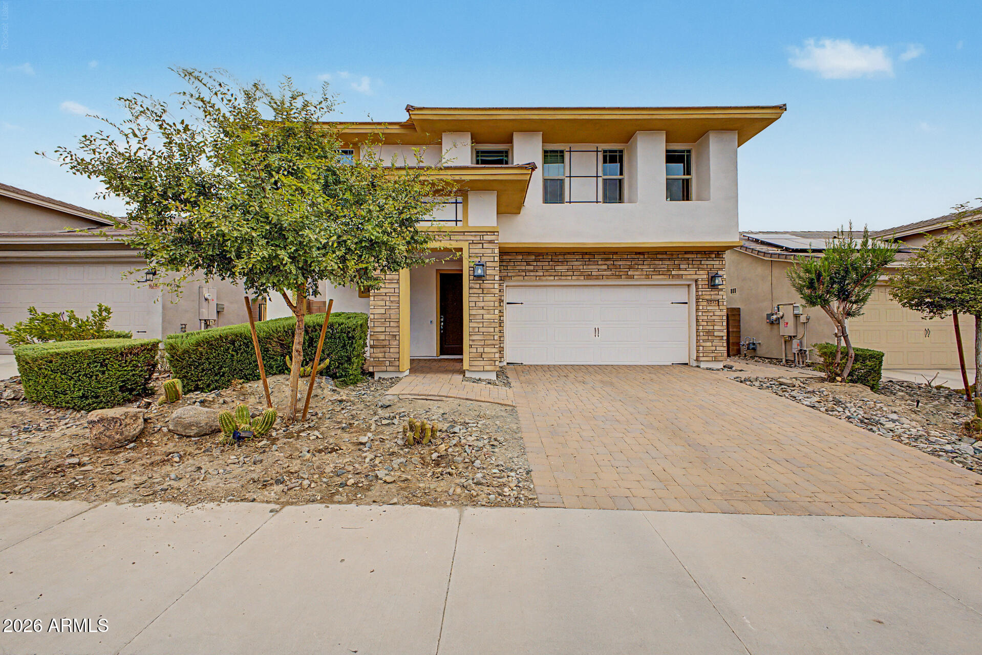 9242 S 168th Drive — photo