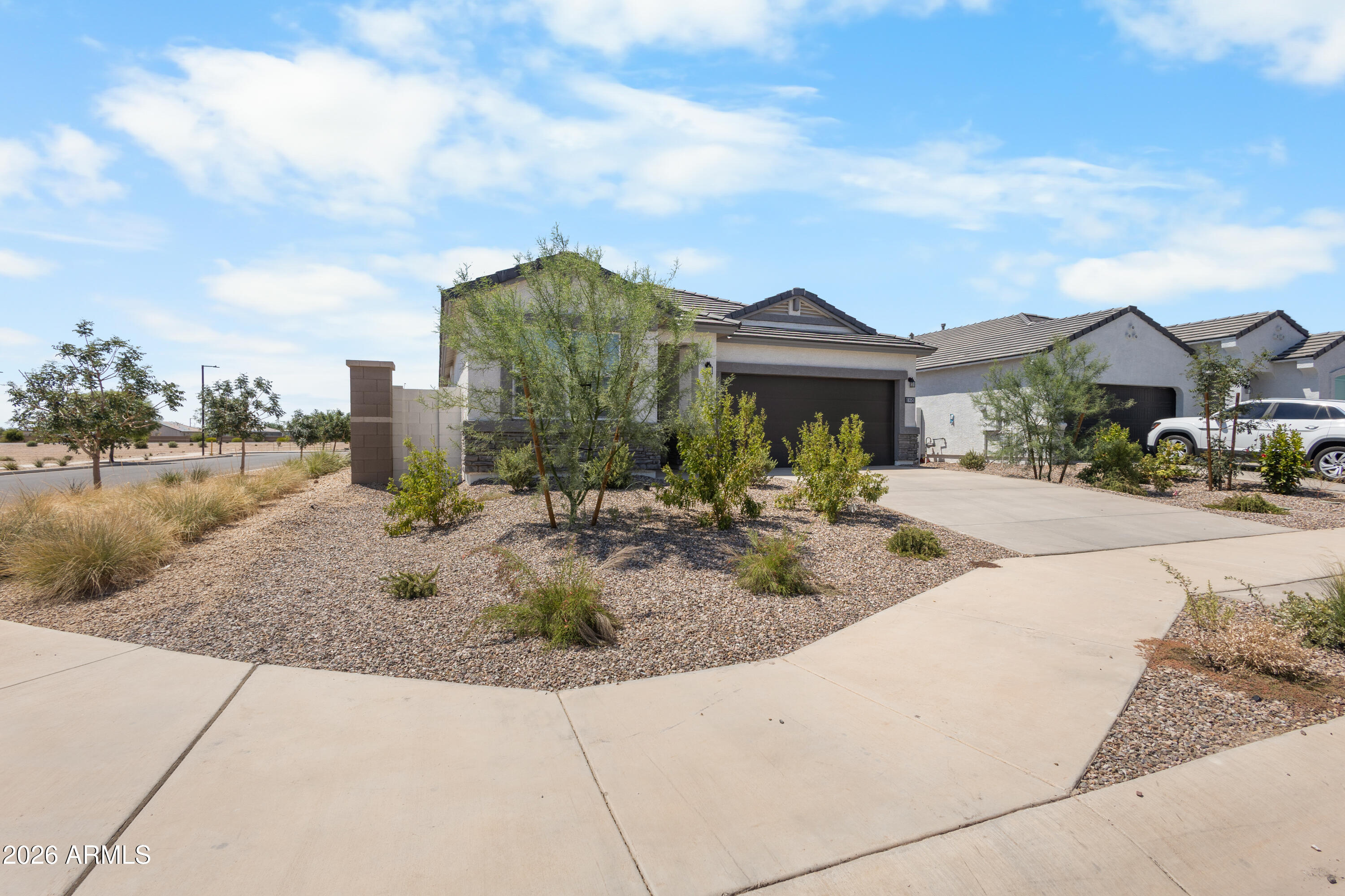 18351 W Hackamore Drive — photo