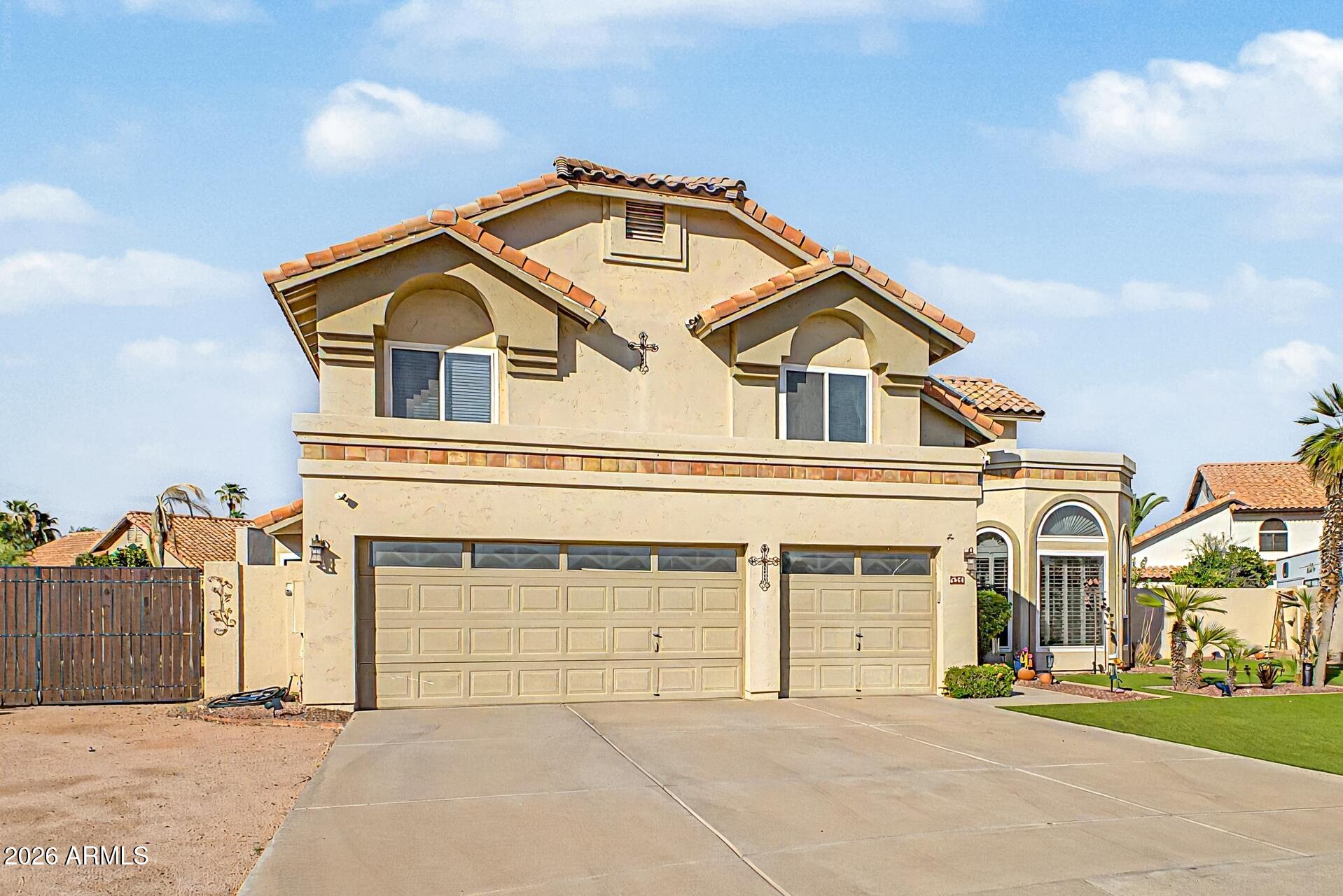 2653 N Fontana Circle — photo