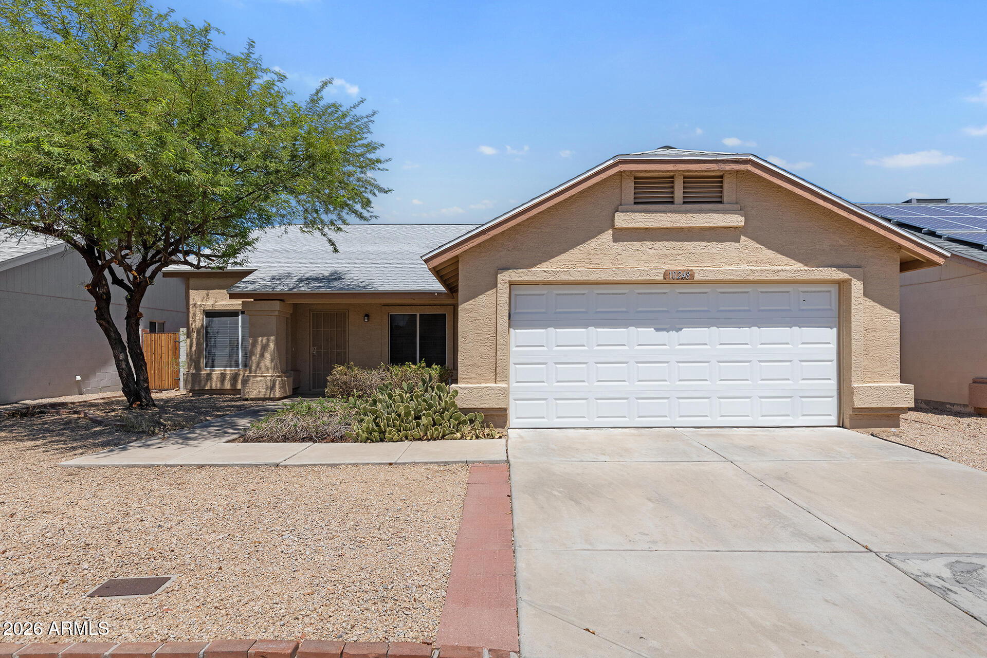 10248 W Medlock Drive — photo