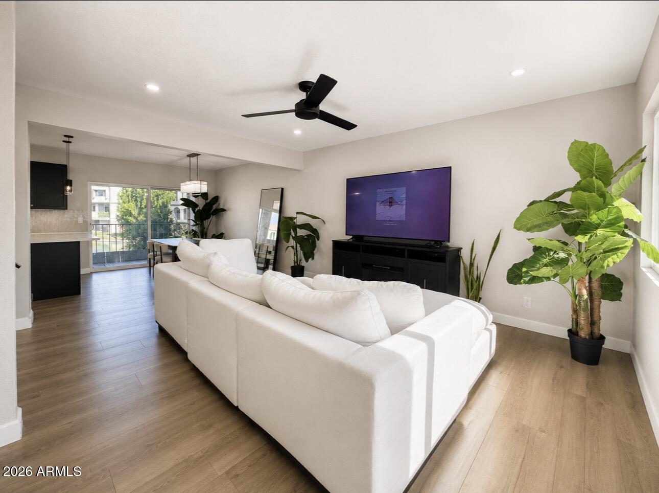 2524 S el Paradiso Drive 99 — photo