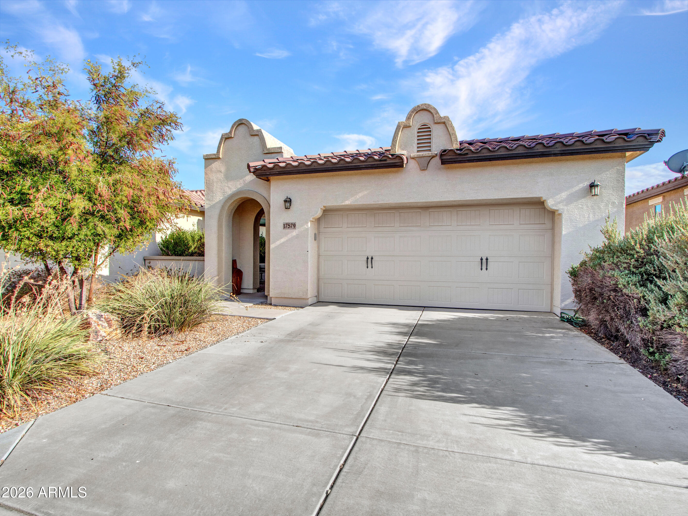 17579 W Cedarwood Lane — photo