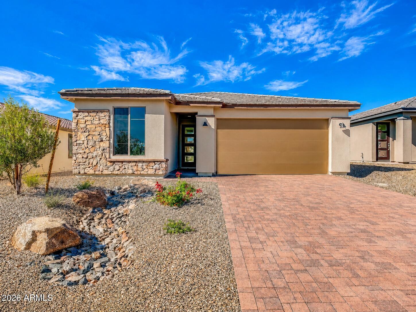 4306 Sawbuck Way — photo