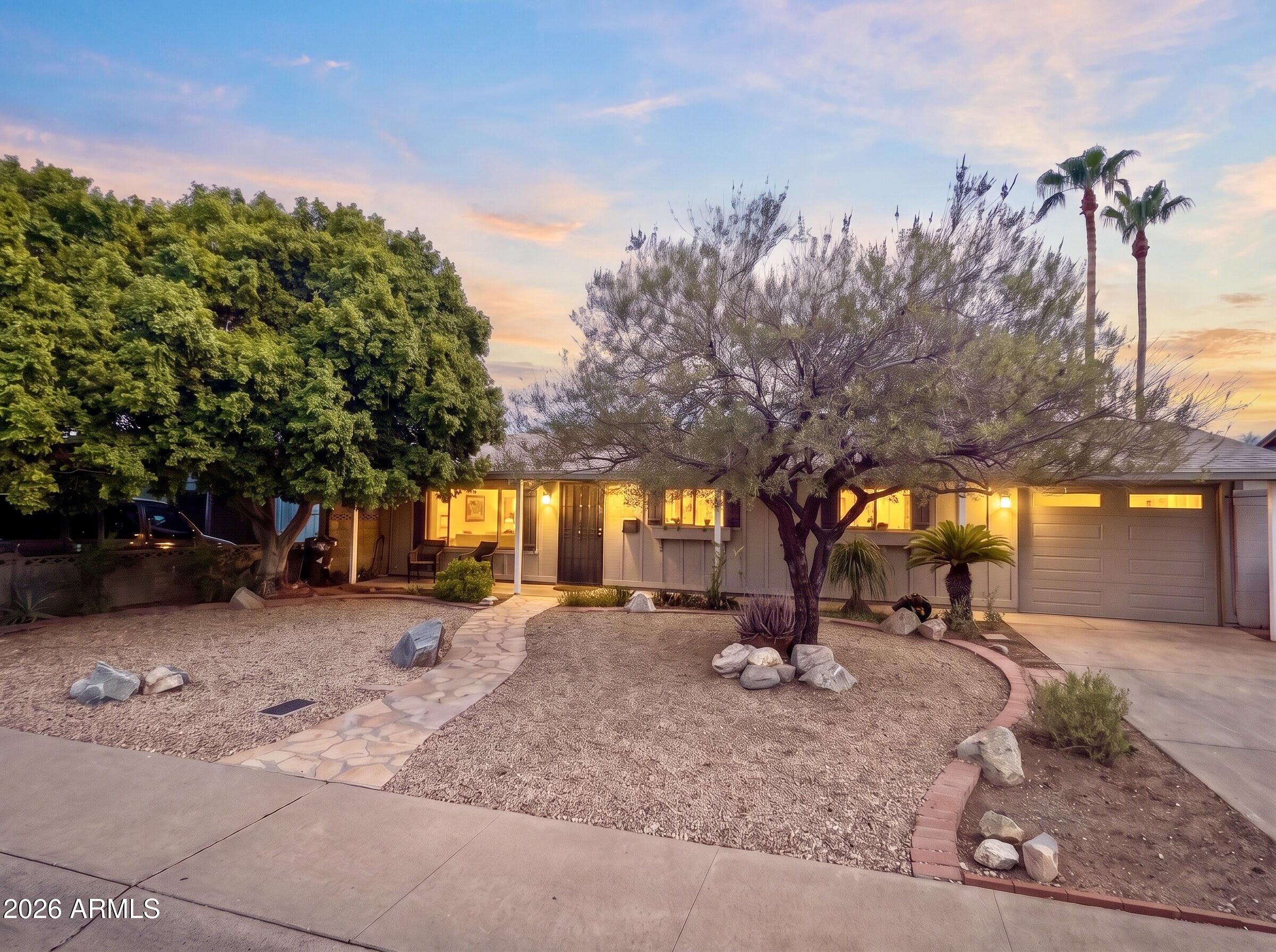 333 E Taylor Street — photo
