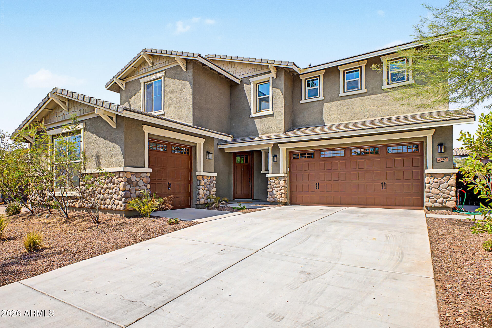 2736 N Acacia Way — photo