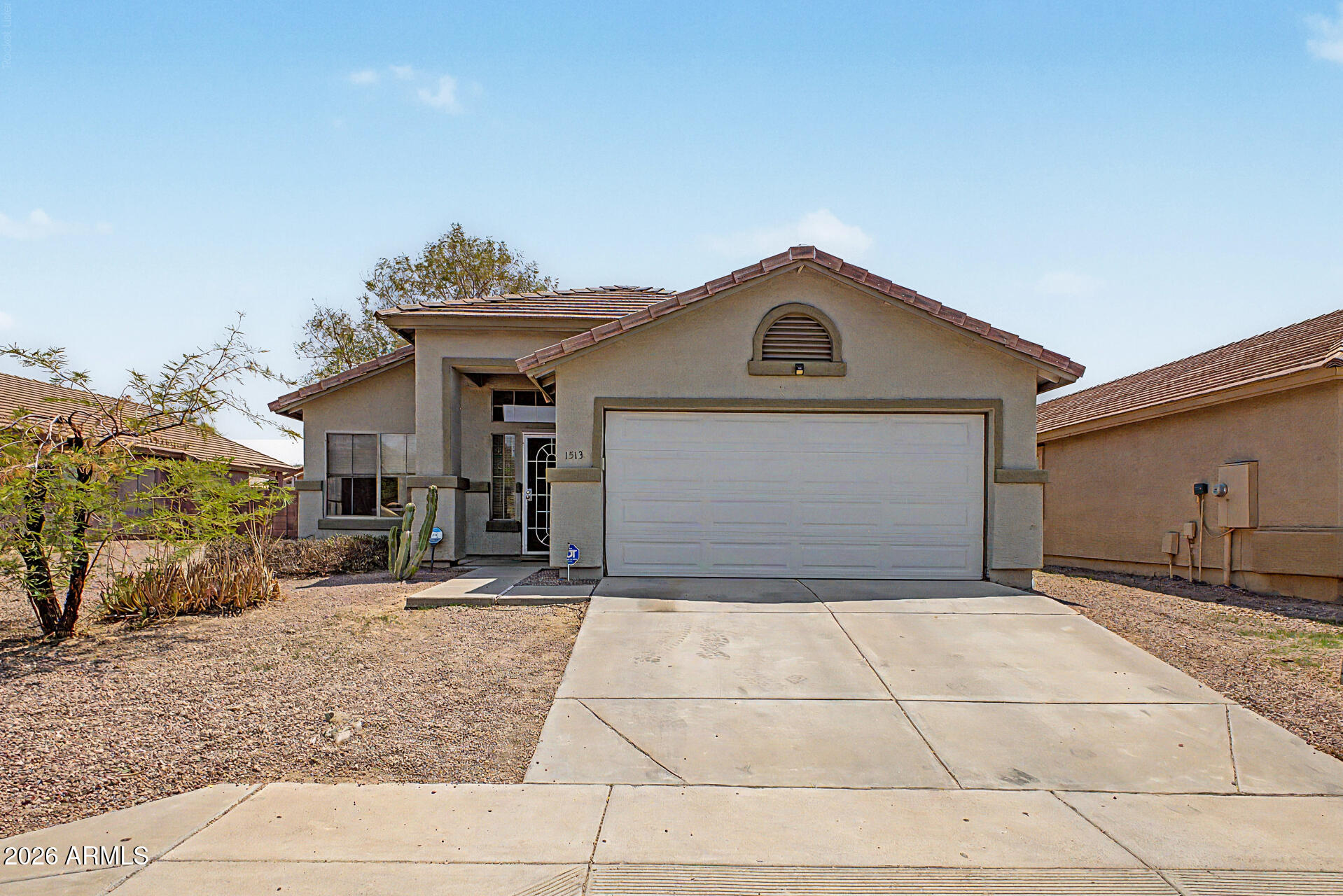 1513 E Grove Street — photo