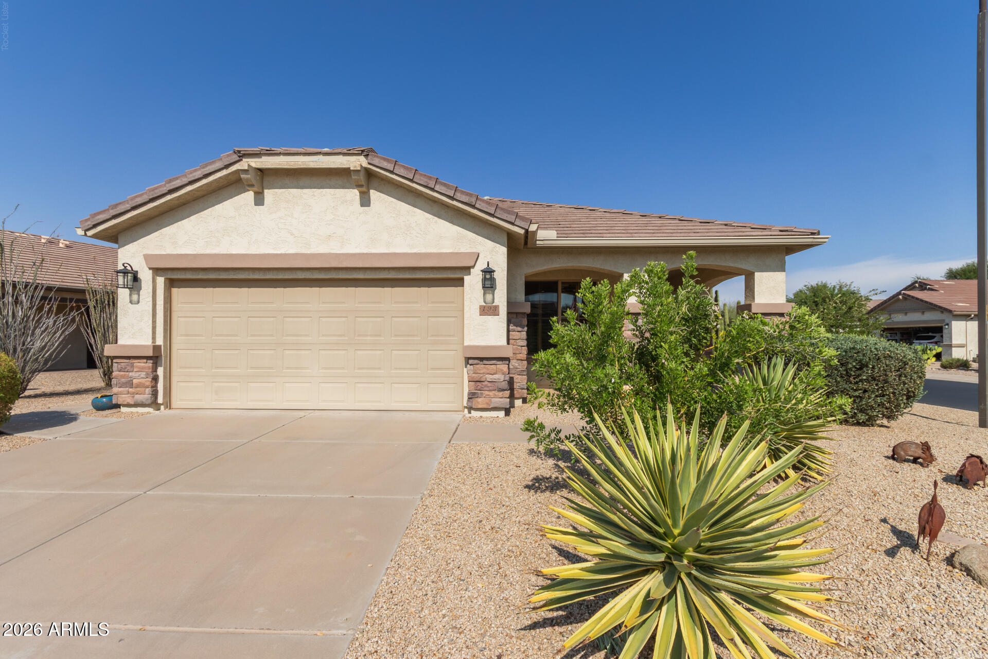 193 W Latigo Circle — photo