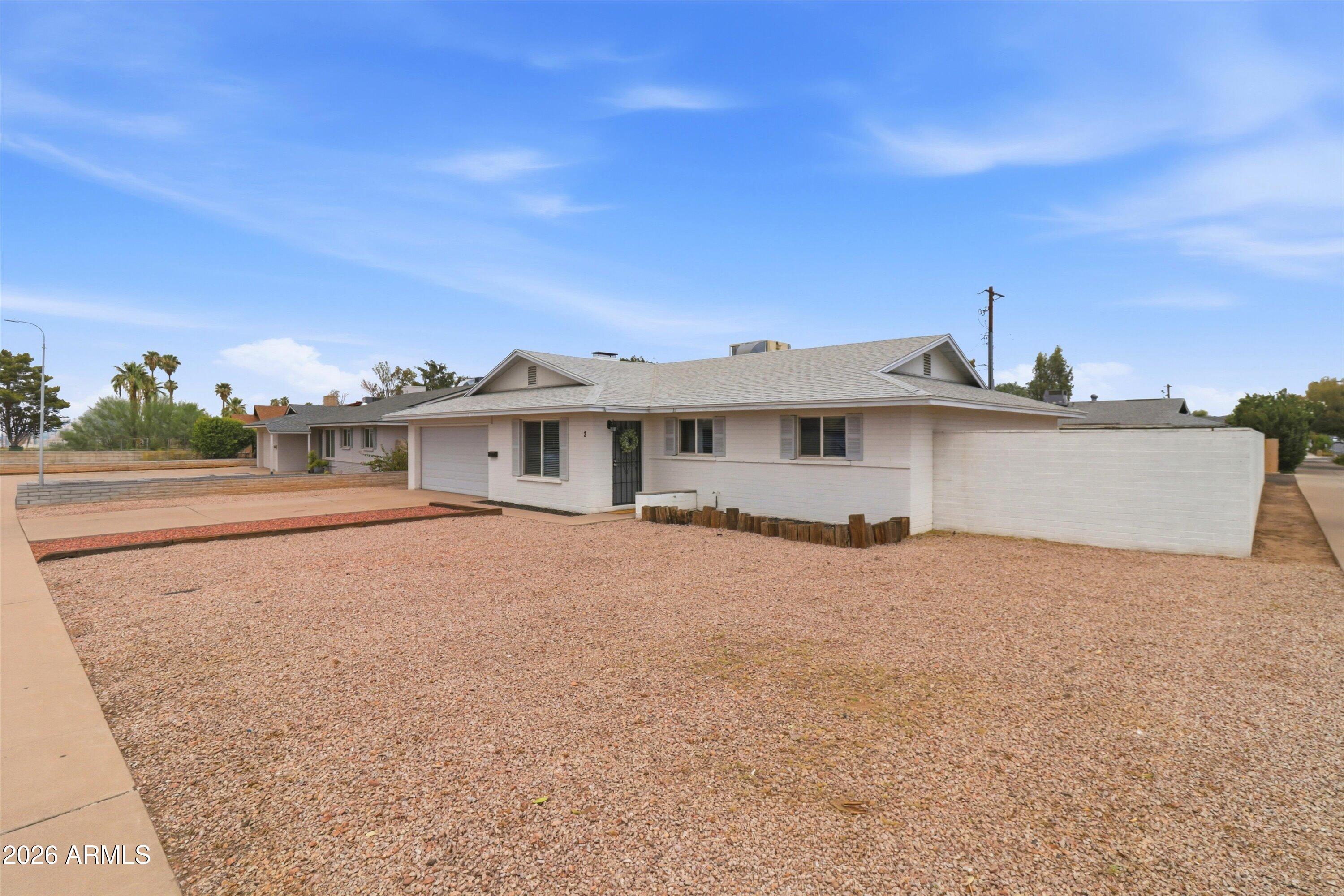 2 W Fairmont Drive — photo