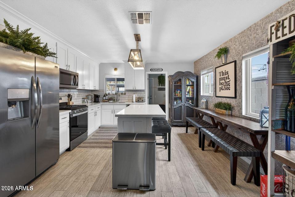 1513 E Sheridan Street — photo