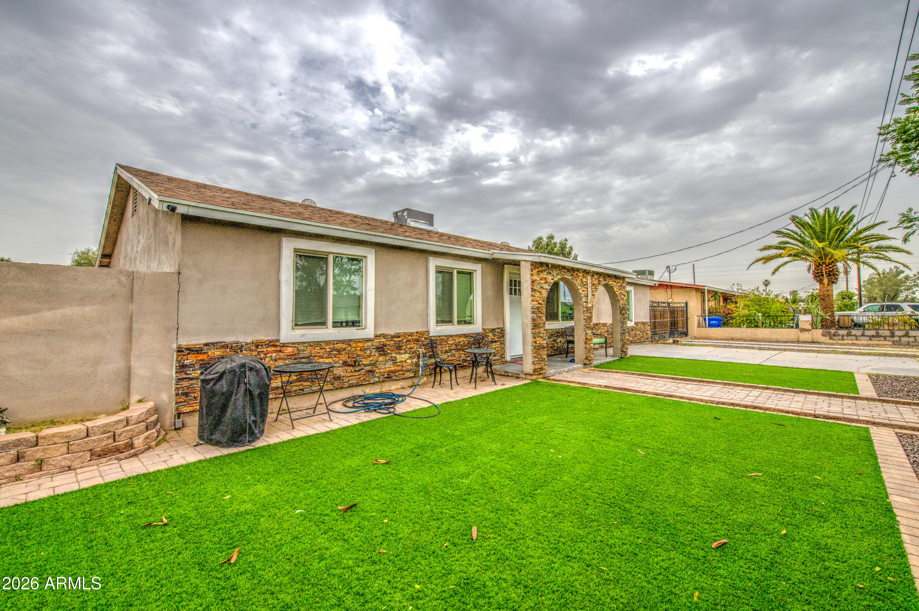 1514 E Sheridan Street — photo