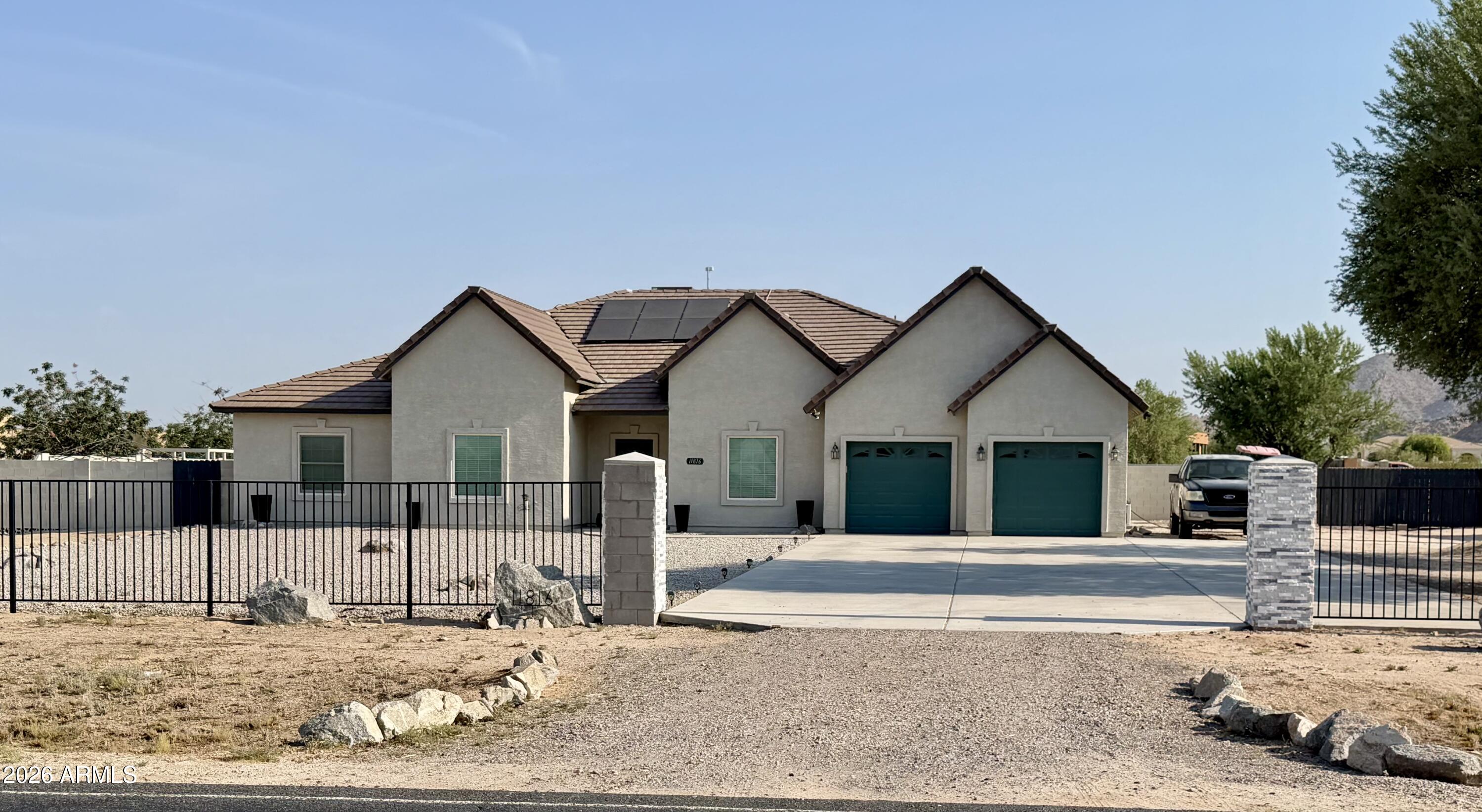 11816 W Val Vista Boulevard — photo