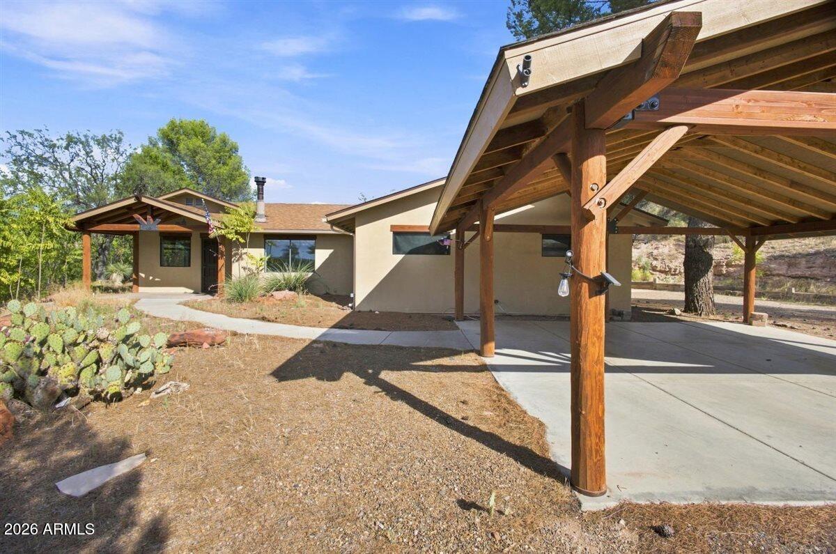 5435 N Grace Drive — photo