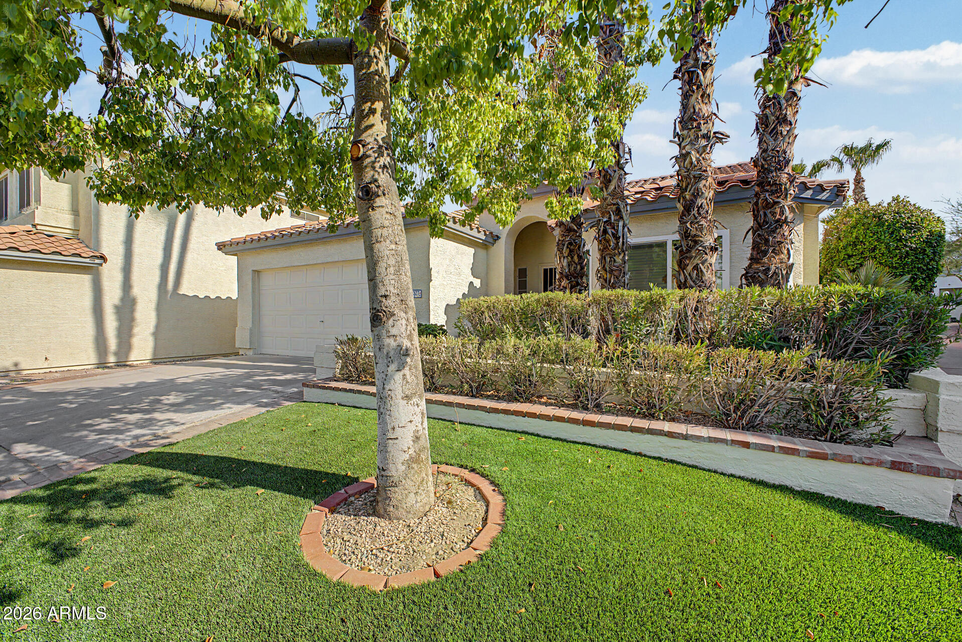 5027 E Vaughn Drive — photo