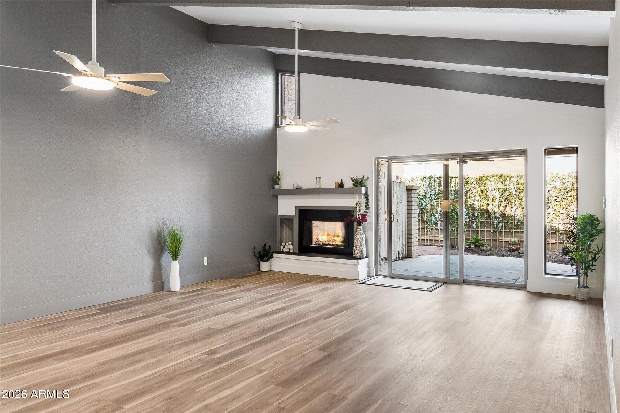12023 N 27th Place — photo