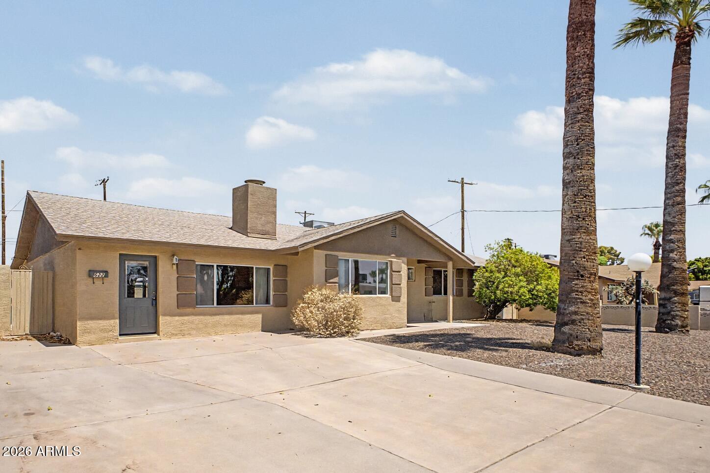 622 E Grace Drive — photo