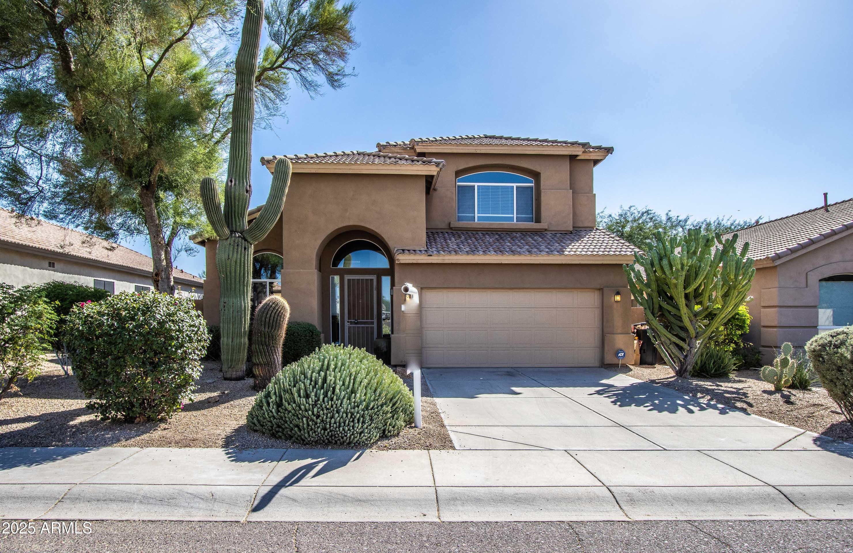 4627 E Dale Lane — photo