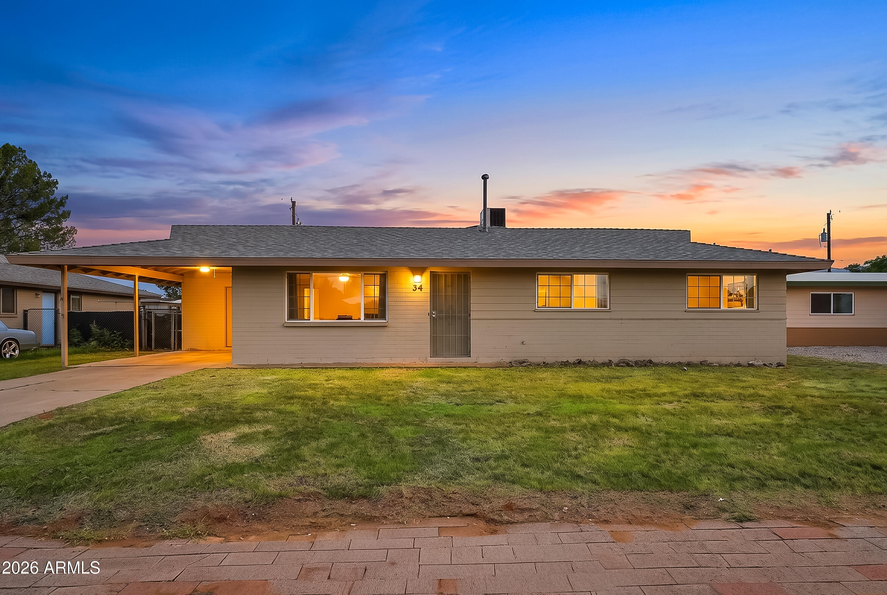 34 W Kayetan Drive — photo