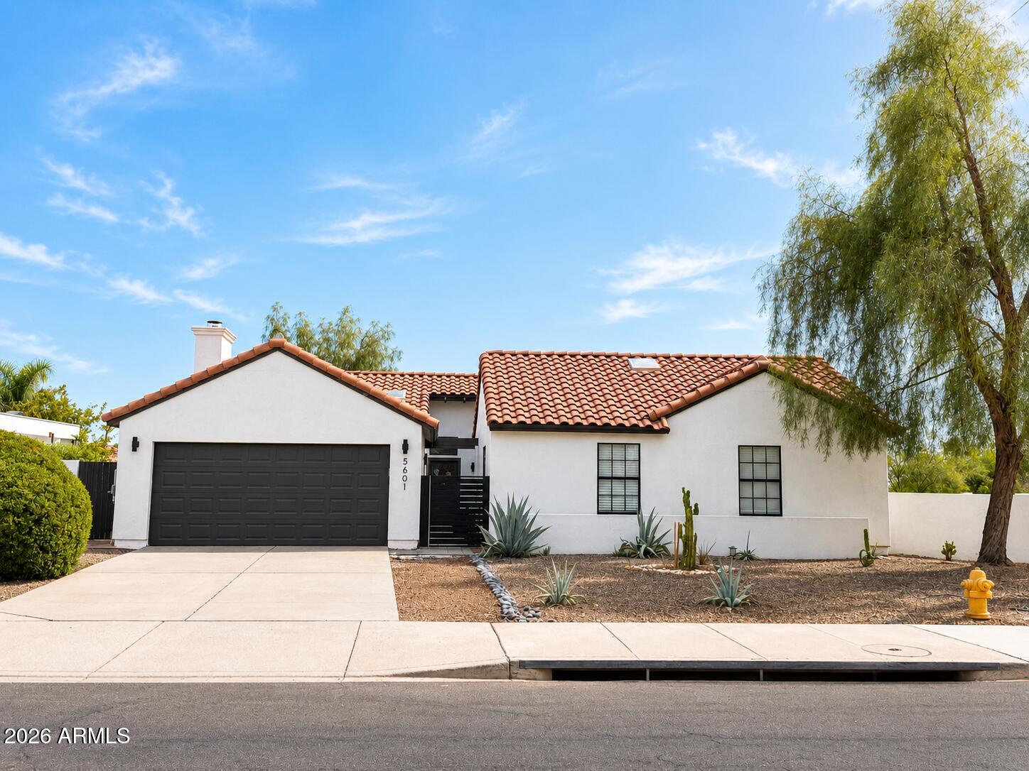5601 E Paradise Lane — photo