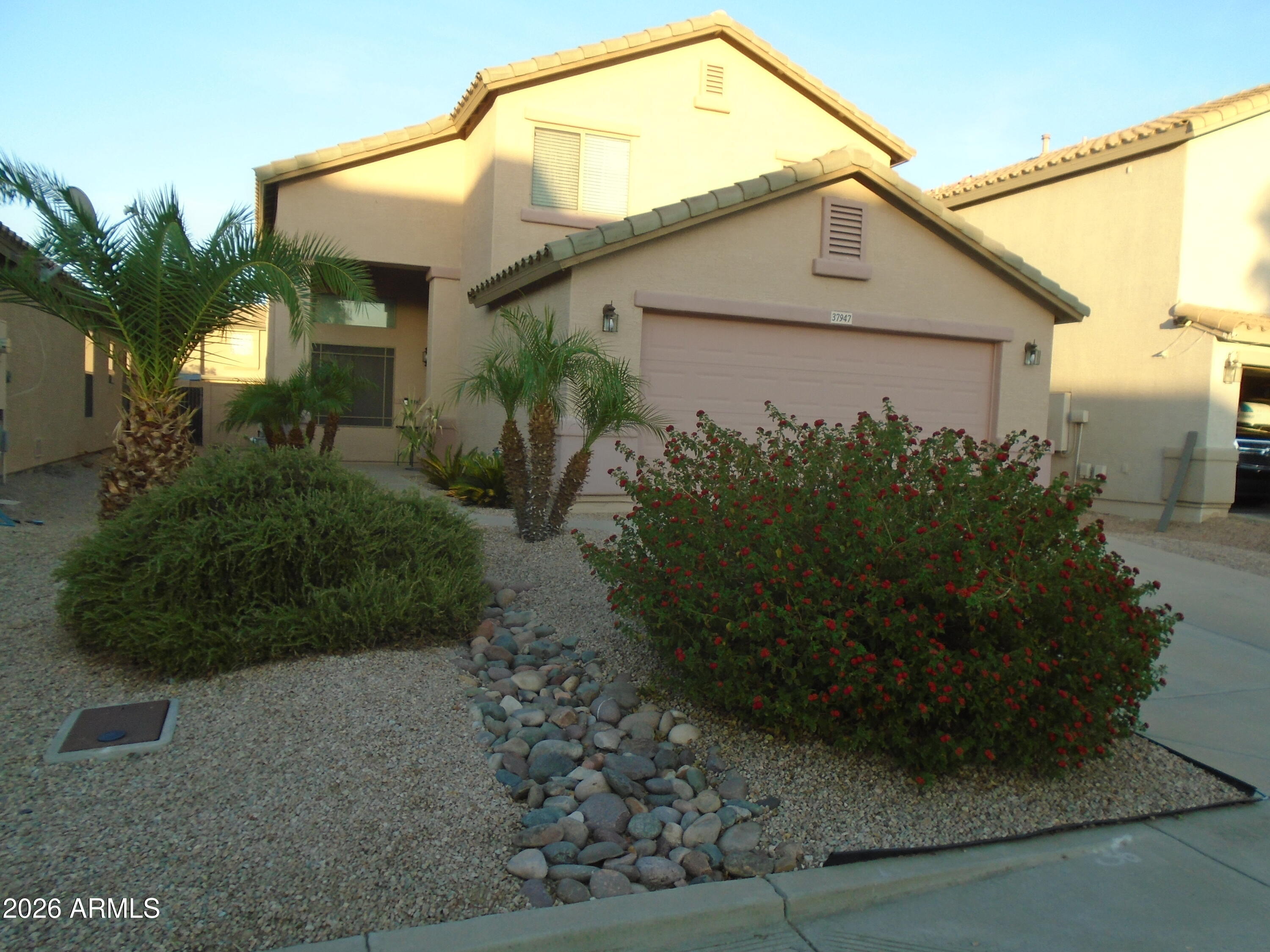37947 N Luke Lane — photo