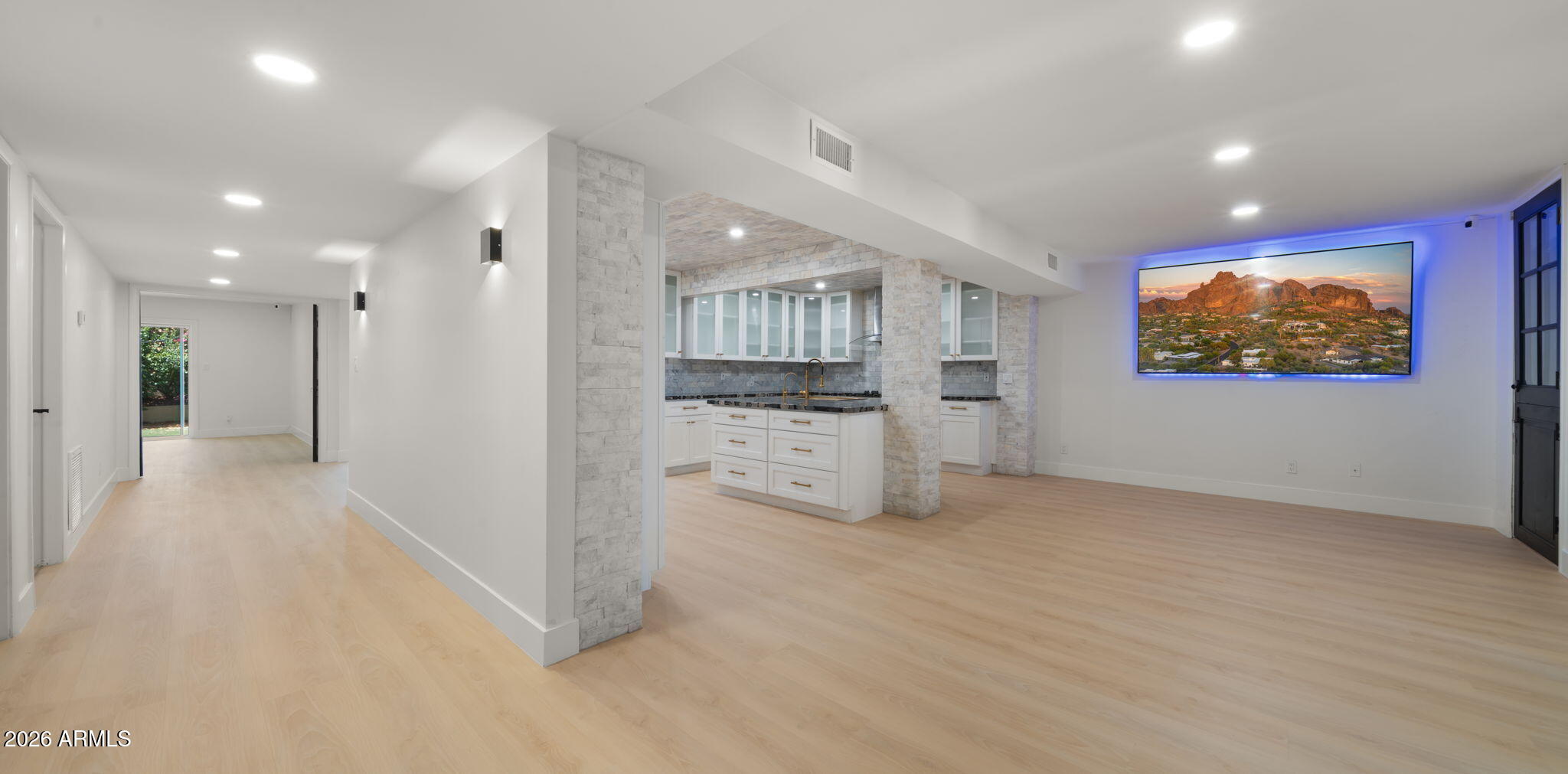 7240 N Via de la Montana — photo