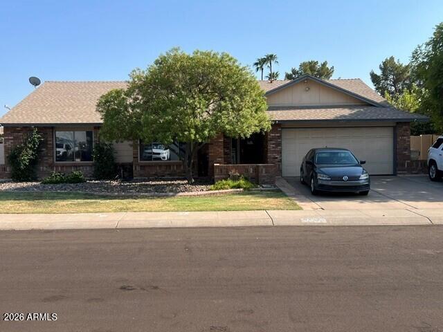 6427 W Shaw Butte Drive — photo