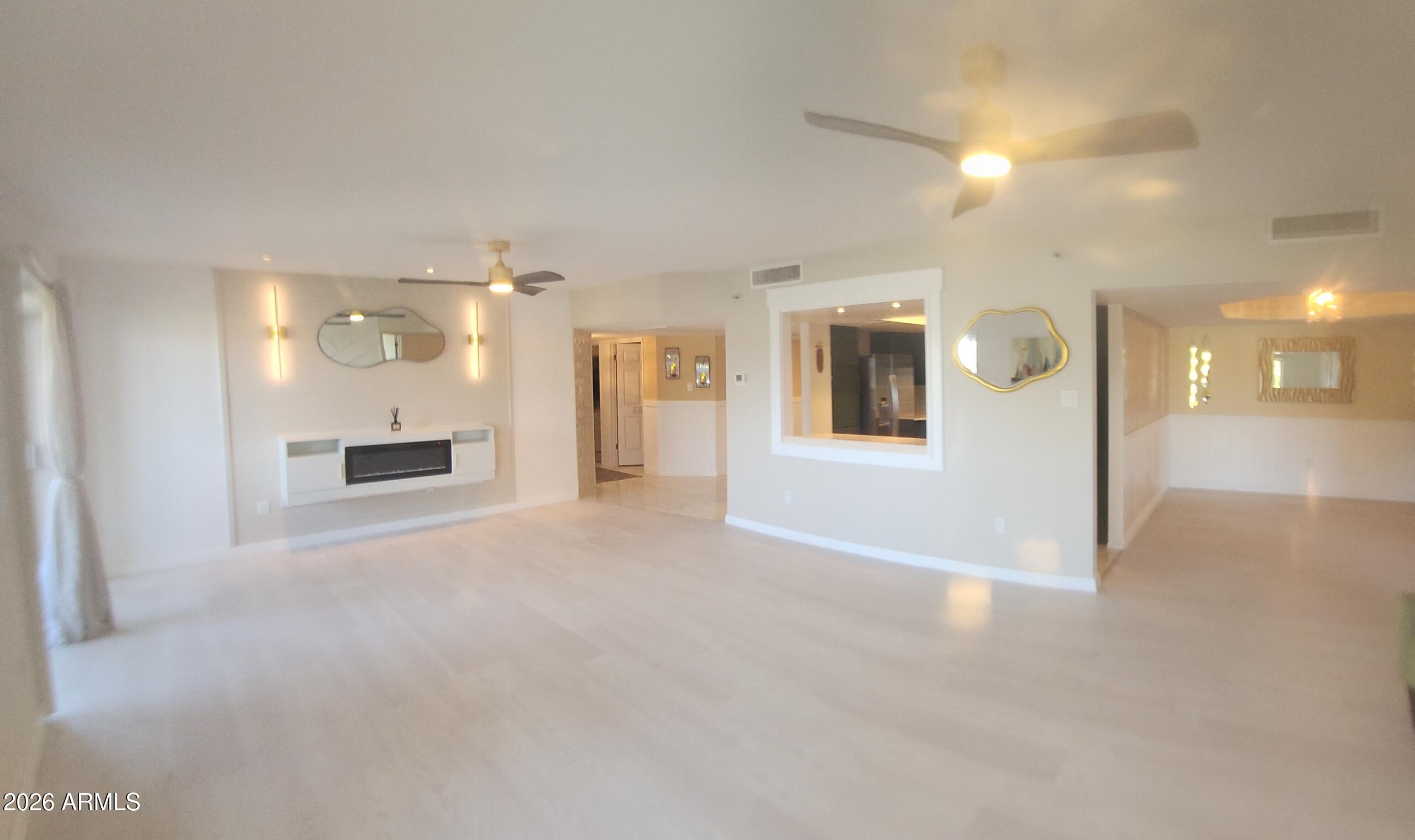7860 E Camelback Road 404 — photo