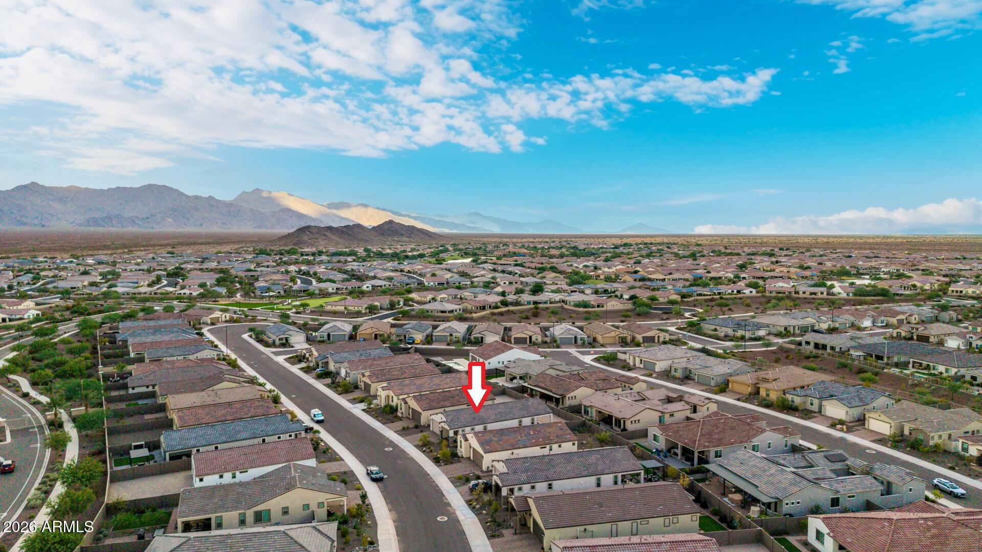 18123 W Hiddenview Drive — photo