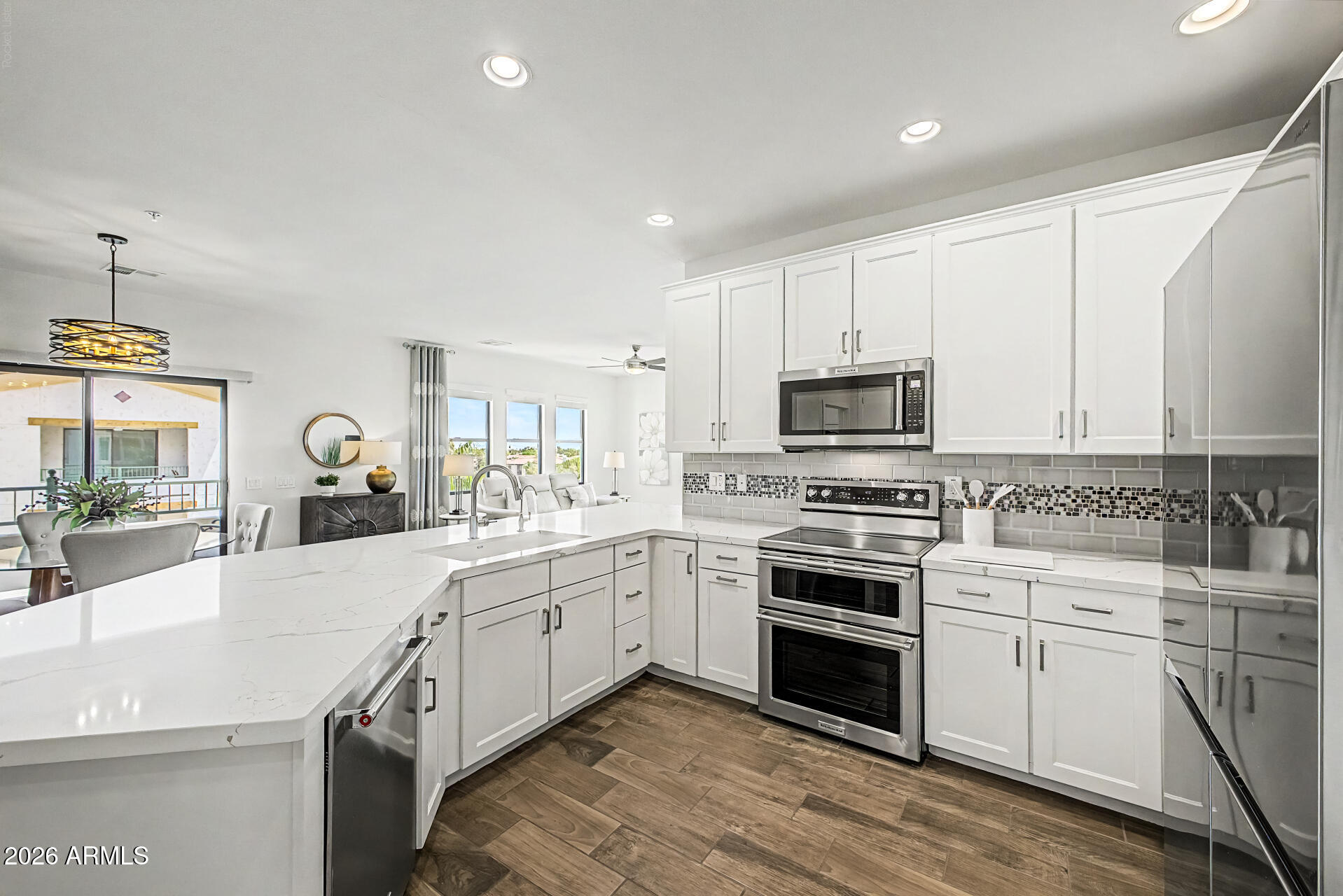 2511 W Queen Creek Road 426 — photo