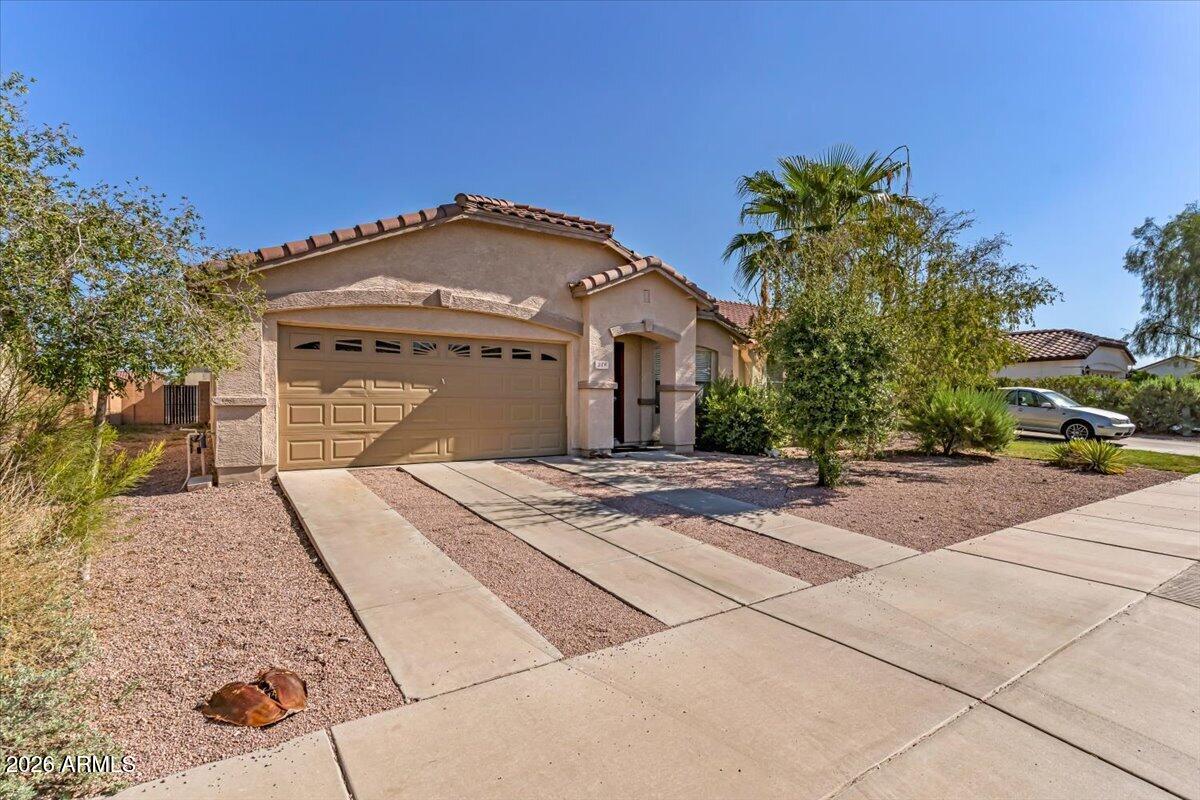 218 E Milada Drive — photo
