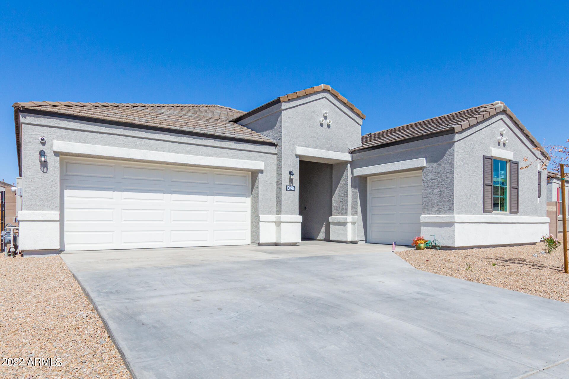 30916 W Verde Lane — photo
