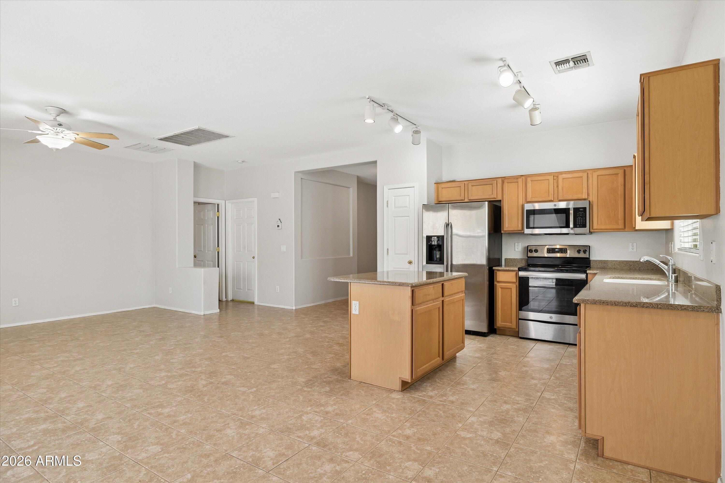 4323 W T Ryan Lane — photo