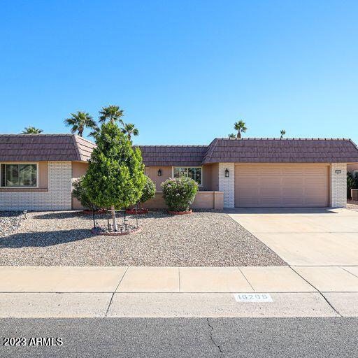 16209 N Desert Holly Drive — photo