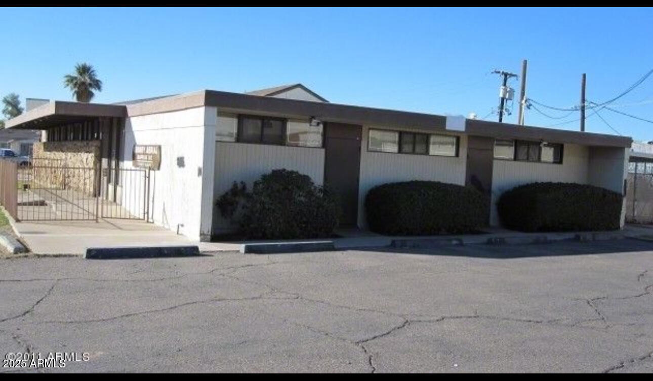 1130 W Fillmore Street — photo
