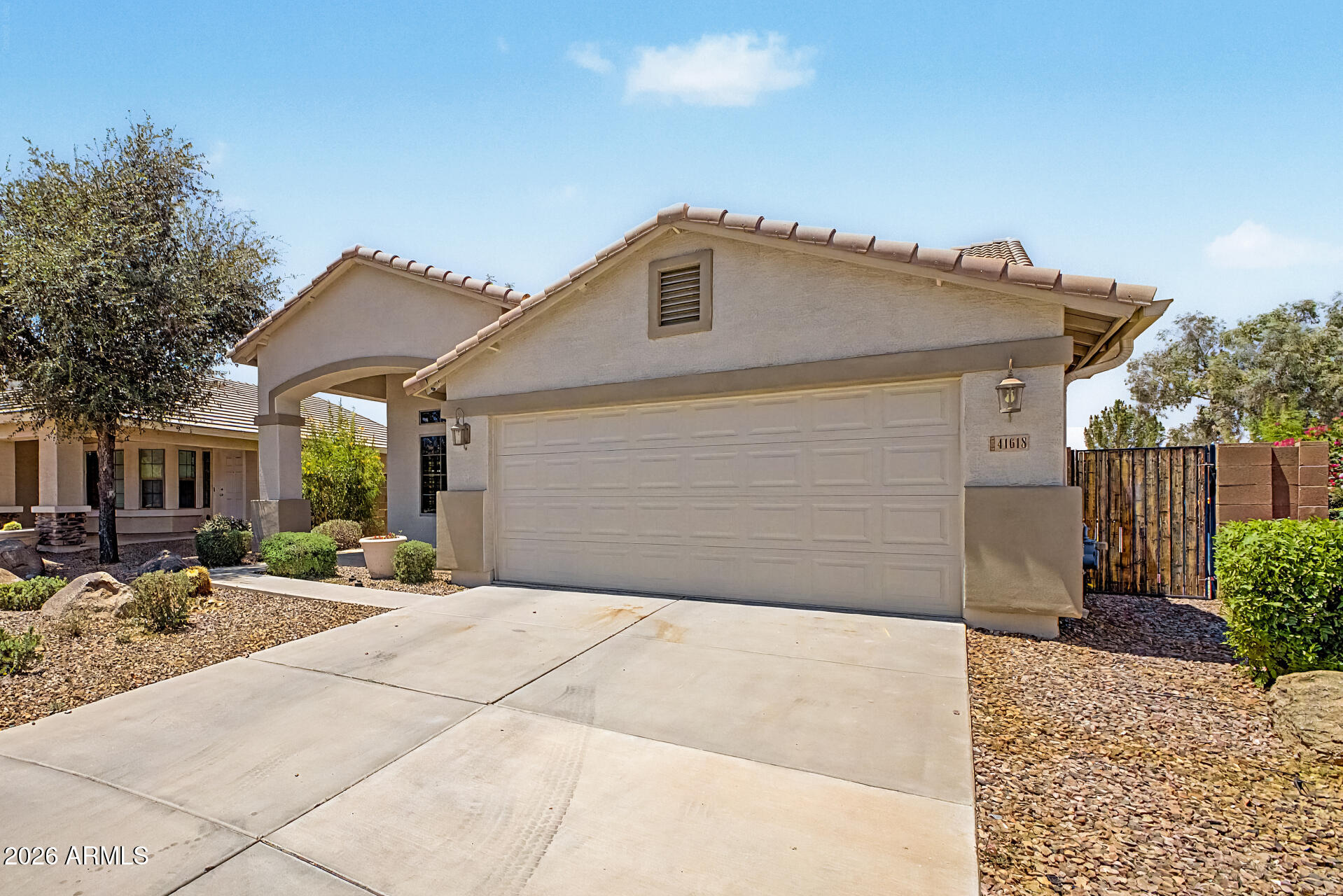 41618 W Elm Drive — photo