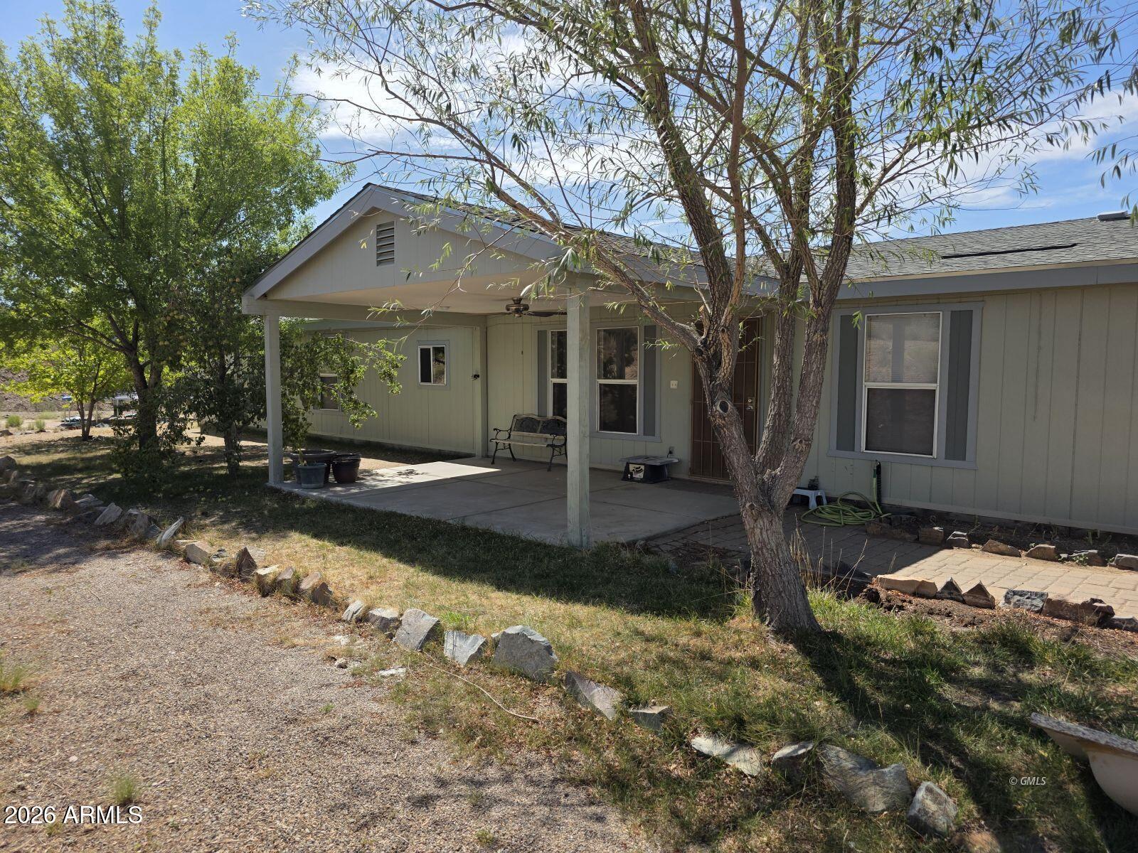 982 E Saguaro Drive — photo