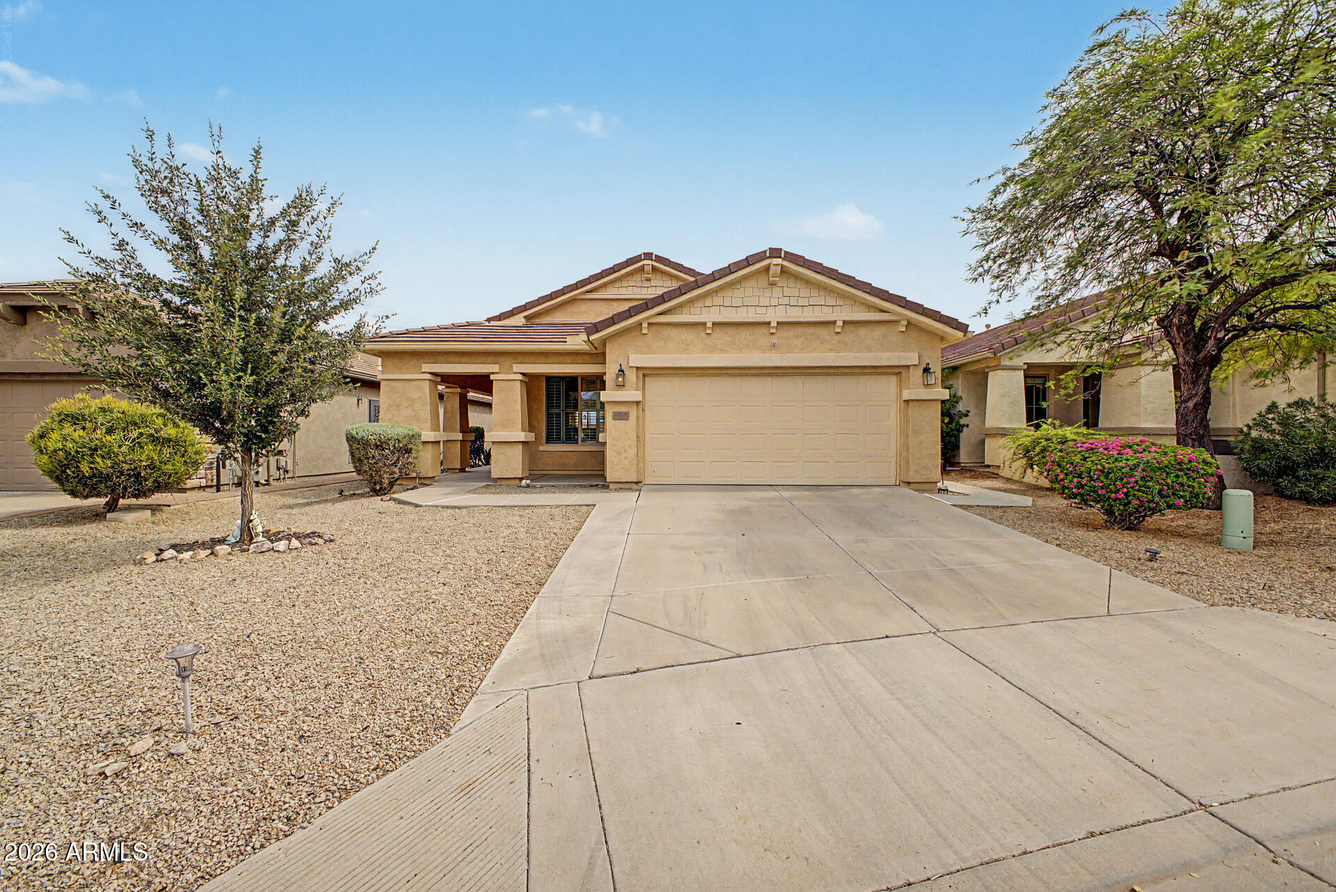 696 W Sundance Circle — photo