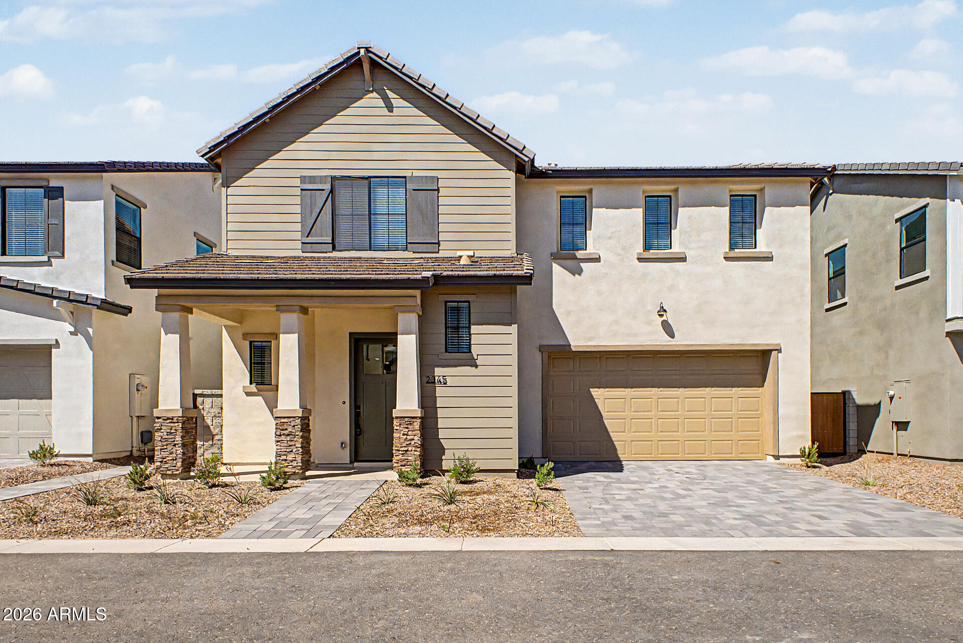 2345 E Stephens Court — photo