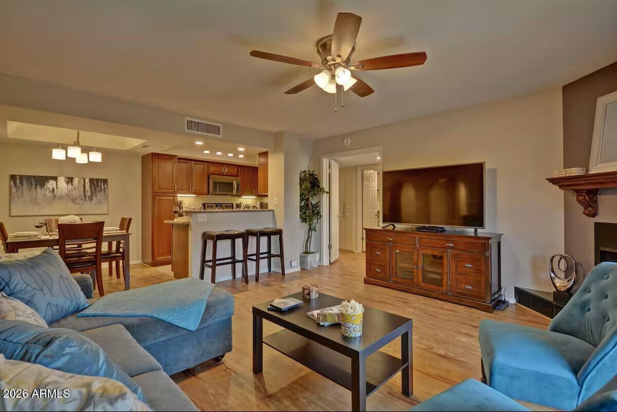 10410 N Cave Creek Road 1071 — photo