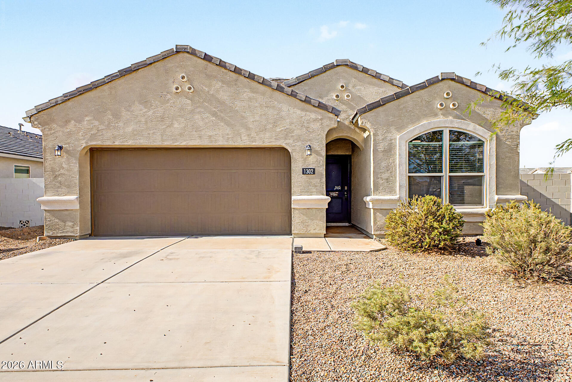 1302 W Raymond Avenue — photo