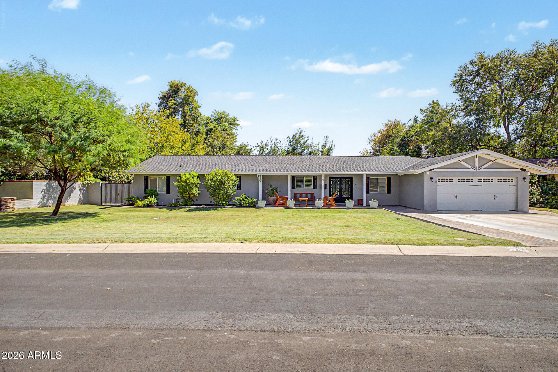1011 W Palo Verde Drive — photo