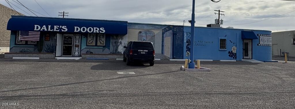 321 & 327 S Kino Parkway S — photo