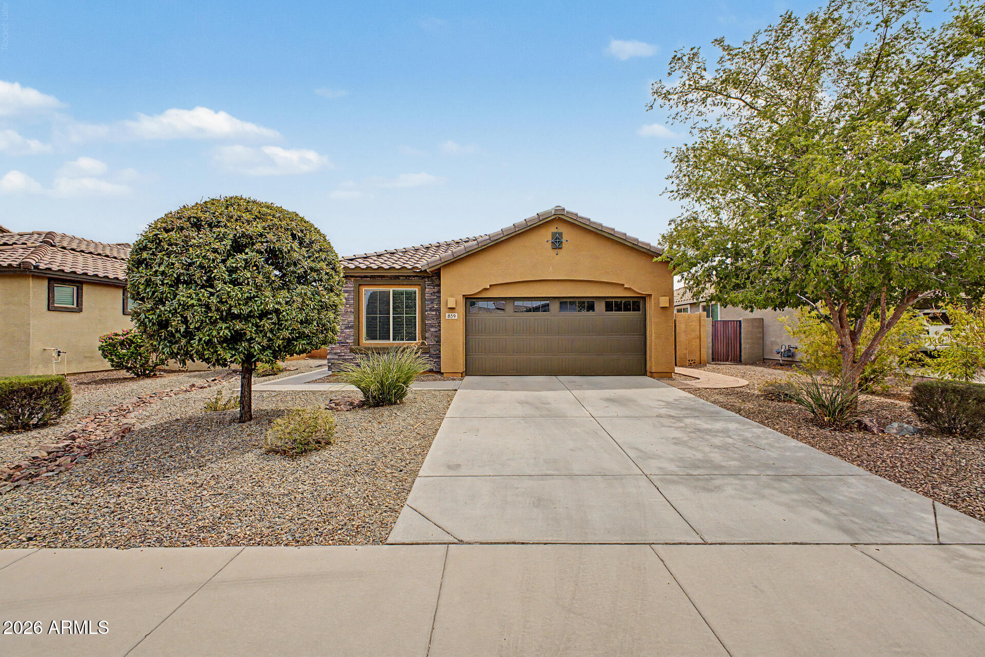859 E Aberdeen Drive — photo